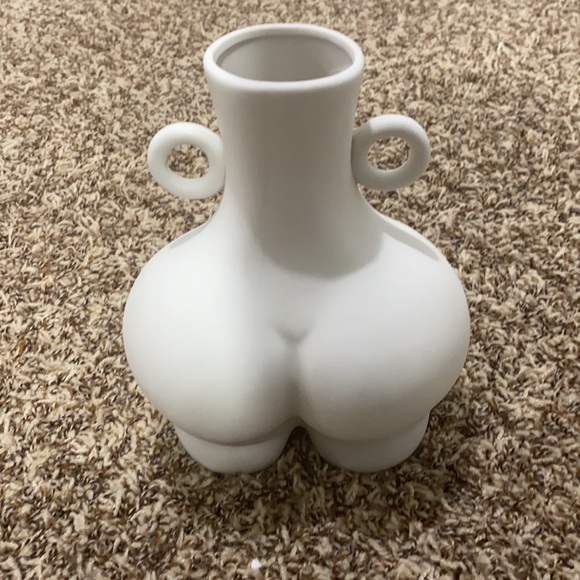 Female body art vase - Picture 2 of 2